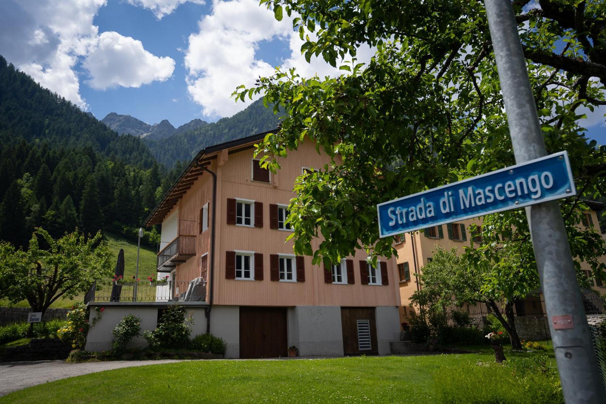 Casa Dorino - Luogo Idilliaco, Ideale Per Famiglie, Terrazza Ed Ampio Giardino, Vista Montagne, Sauna Privata Rodi Exterior foto